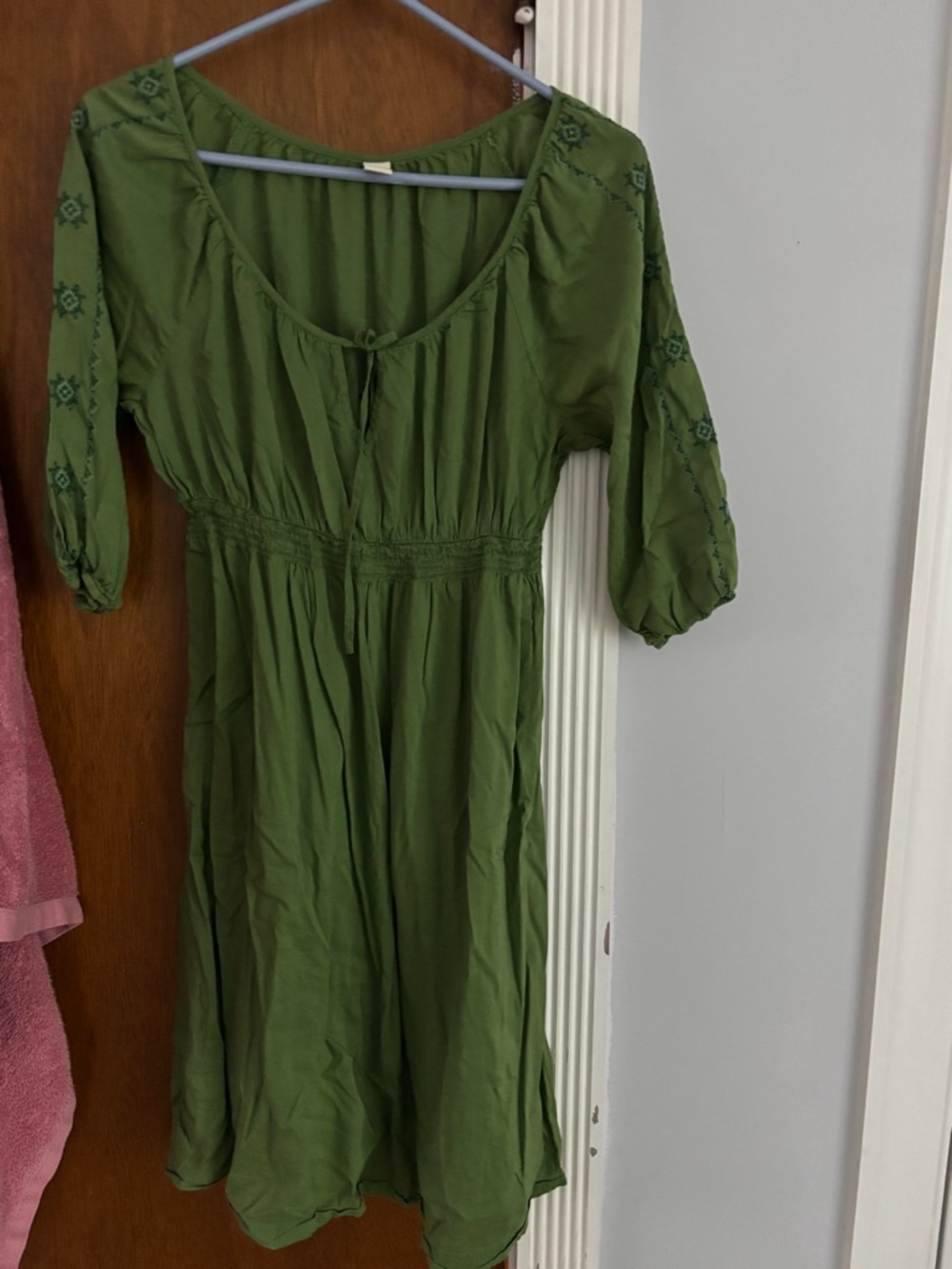 Old Navy Olive Green Midi Dress - Picture 2 of 2